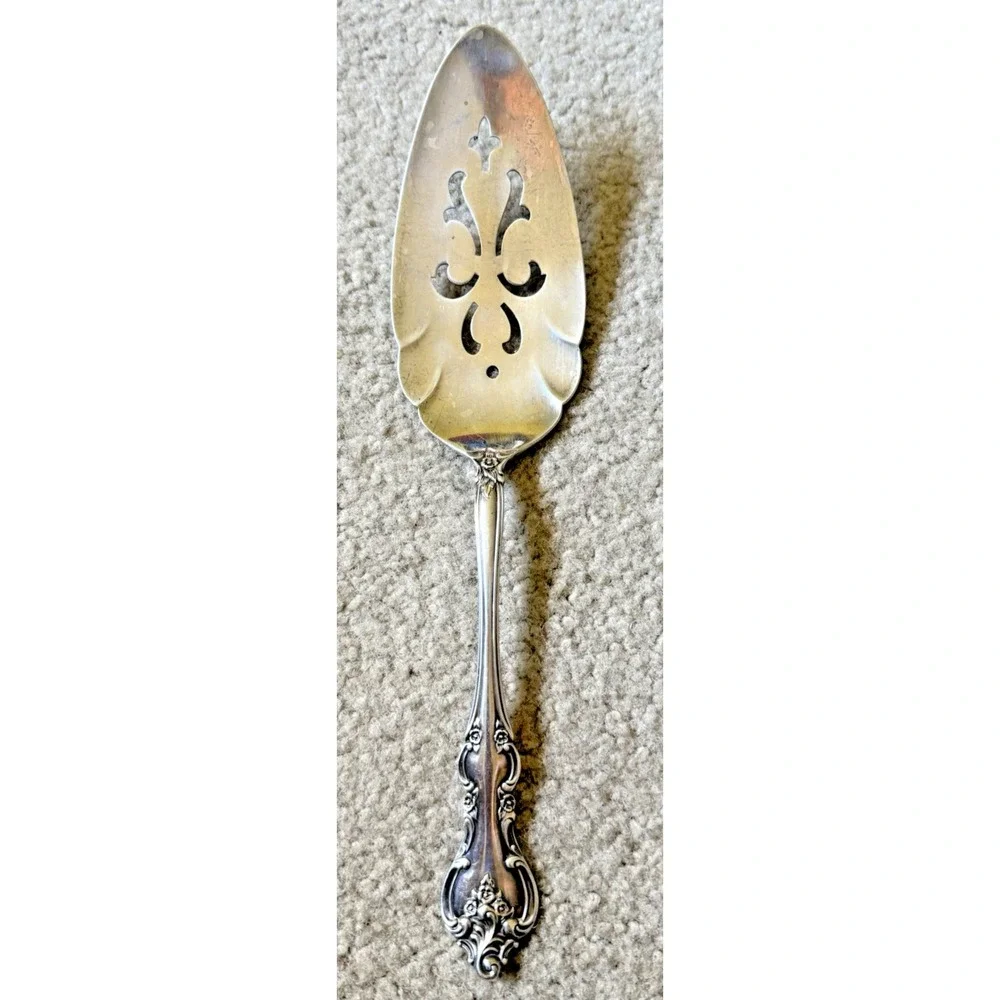 International Deepsilver ORLEANS Silver Plate 1964 Silverware Pie/Cake server